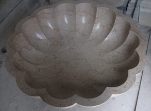 Botochino beige marble fountain bowl