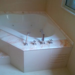 Master Bathroom Jacuzzi- Platinum Cream/Golden Spider Marble Works