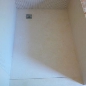 Master Bathroom Jacuzzi- Platinum Cream/Golden Spider Marble Works